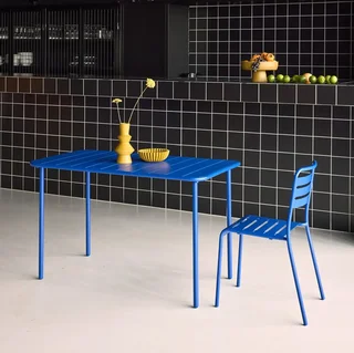 Table de jardin métal Amélia 4 places acier antirouille extérieur