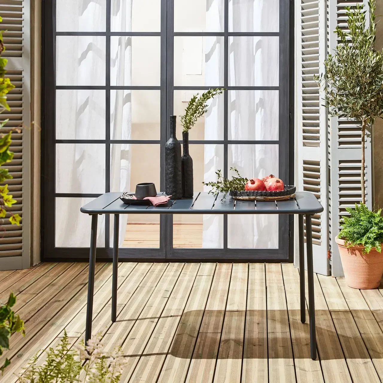 Table de jardin métal Amélia 4 personnes acier antirouille extérieur