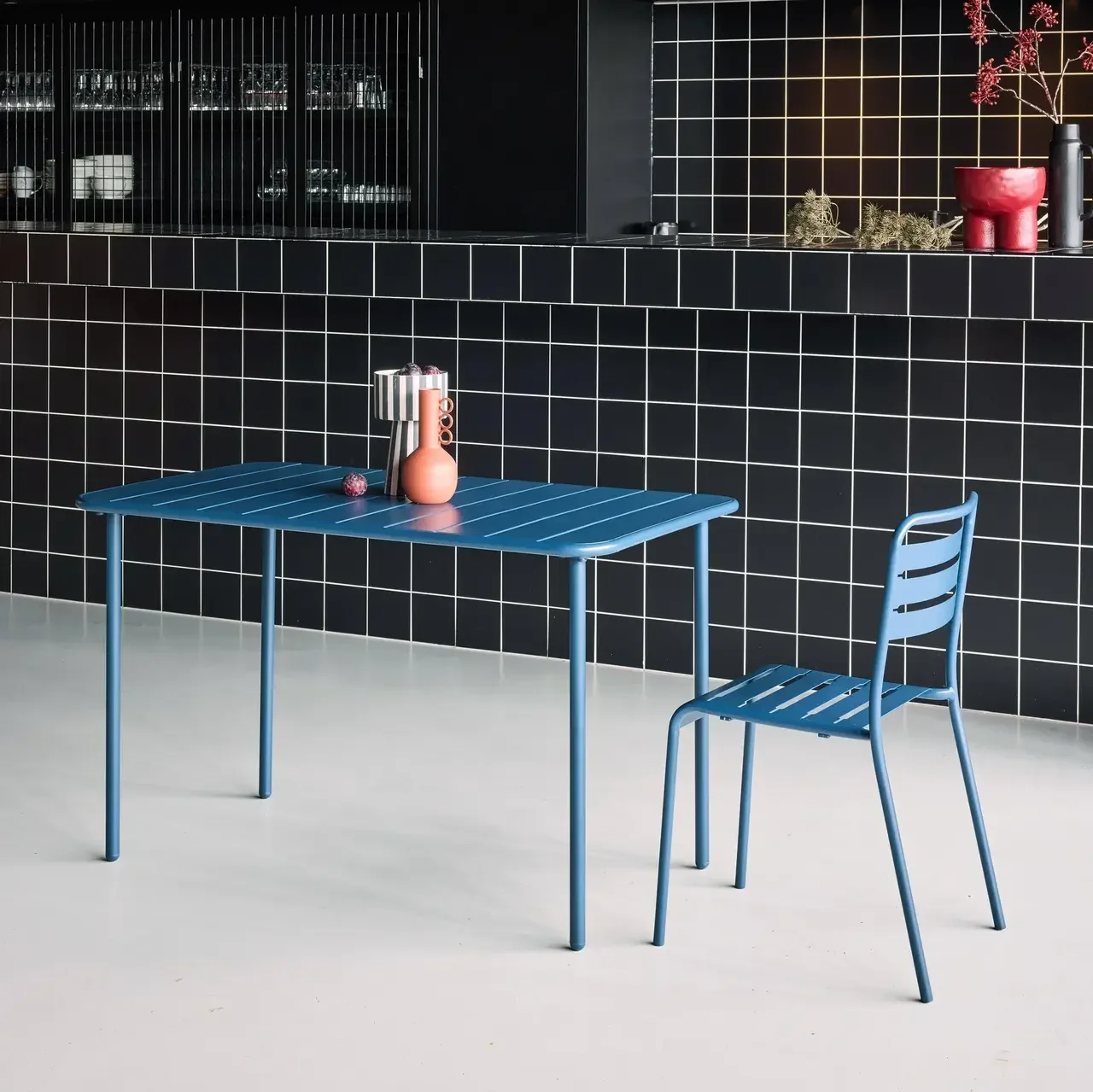 Table de jardin métal 4 places Amélia acier antirouille extérieur