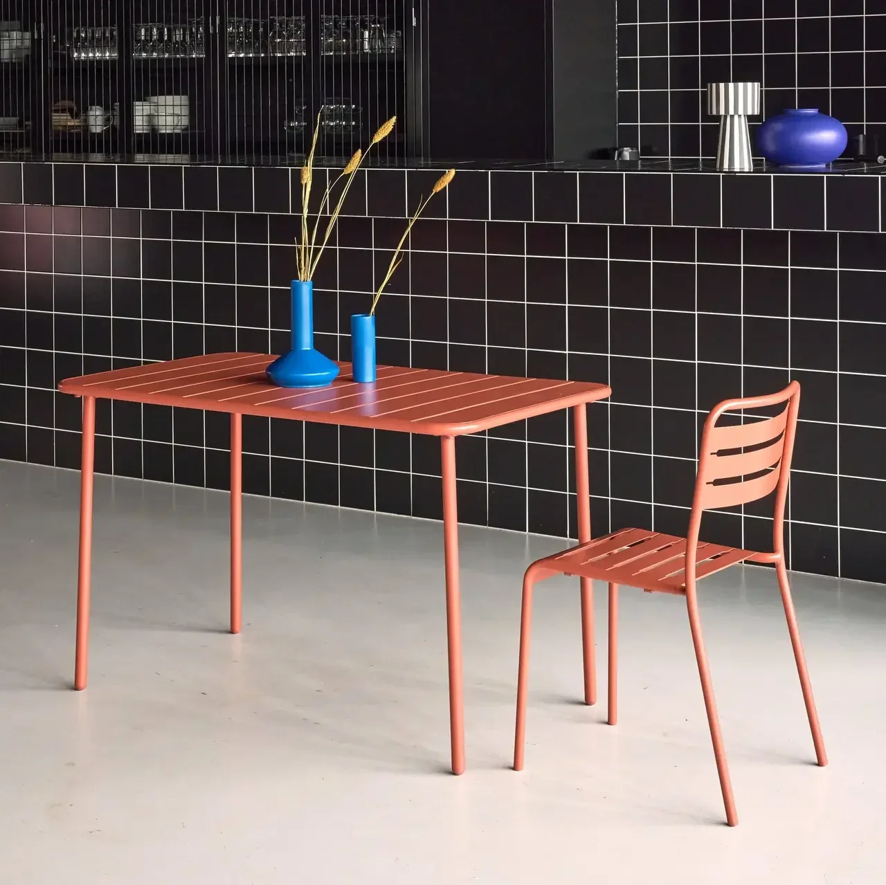 Table de jardin métal Amélia 4 personnes acier antirouille extérieur