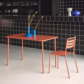 Table de jardin métal Amélia 4 personnes acier antirouille extérieur
