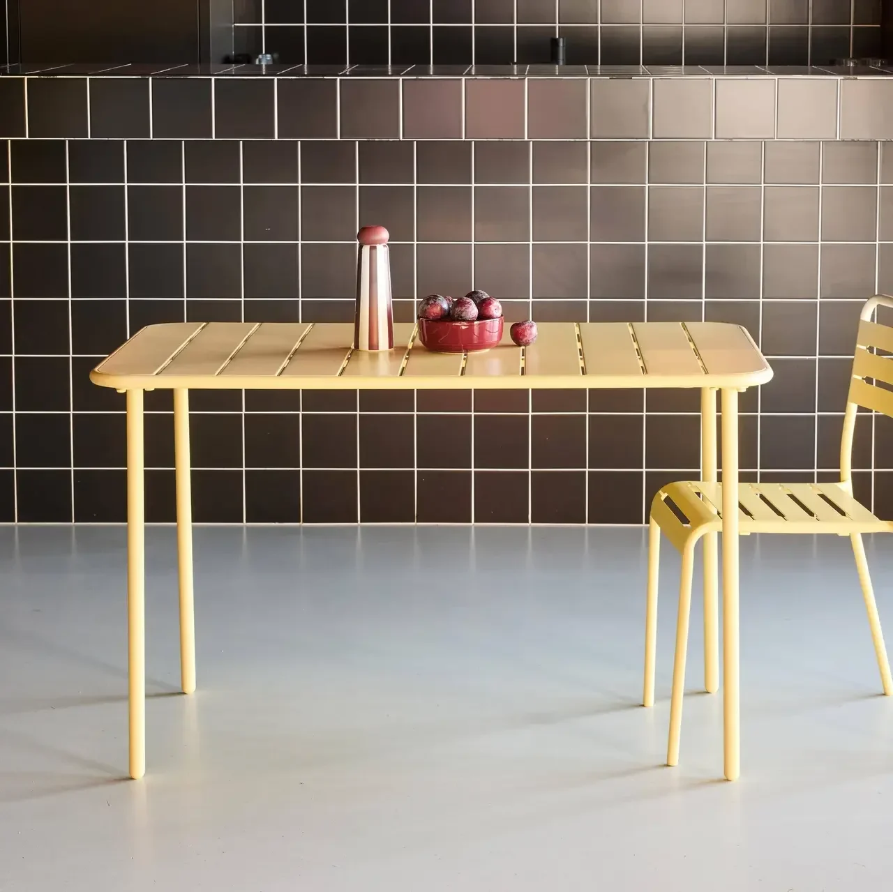 Table de jardin métal Amélia 4 personnes acier antirouille