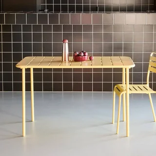 Table de jardin métal Amélia 4 personnes acier antirouille