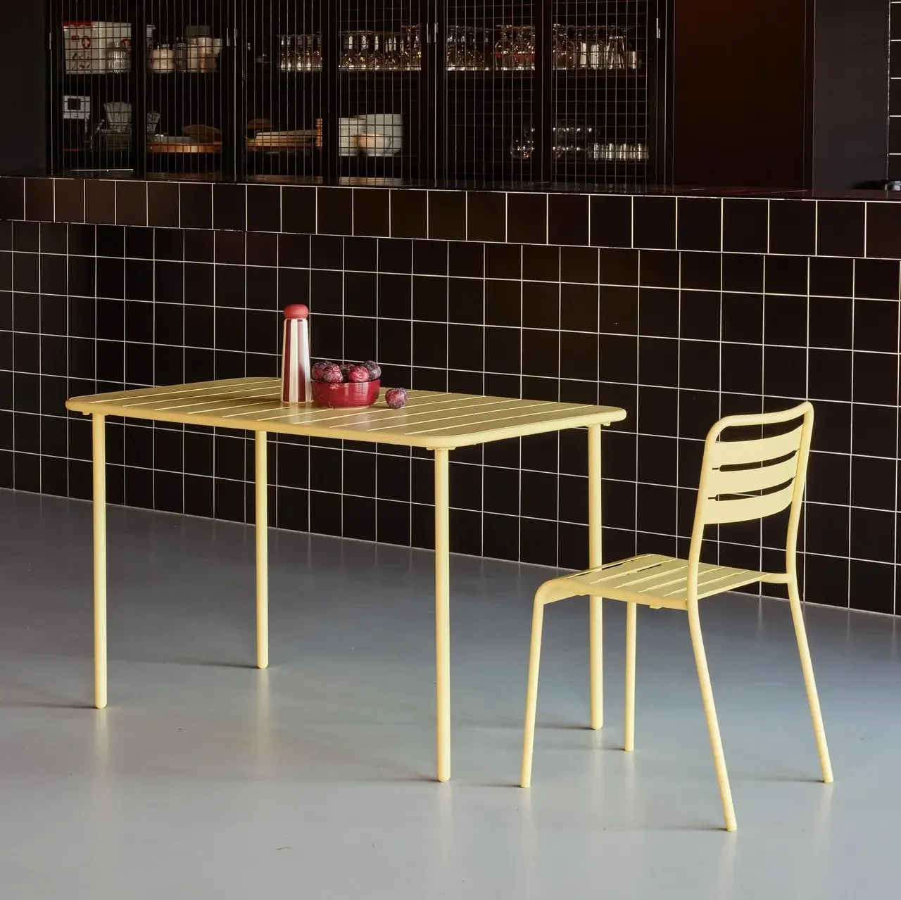Table de jardin métal Amélia 4 personnes acier antirouille