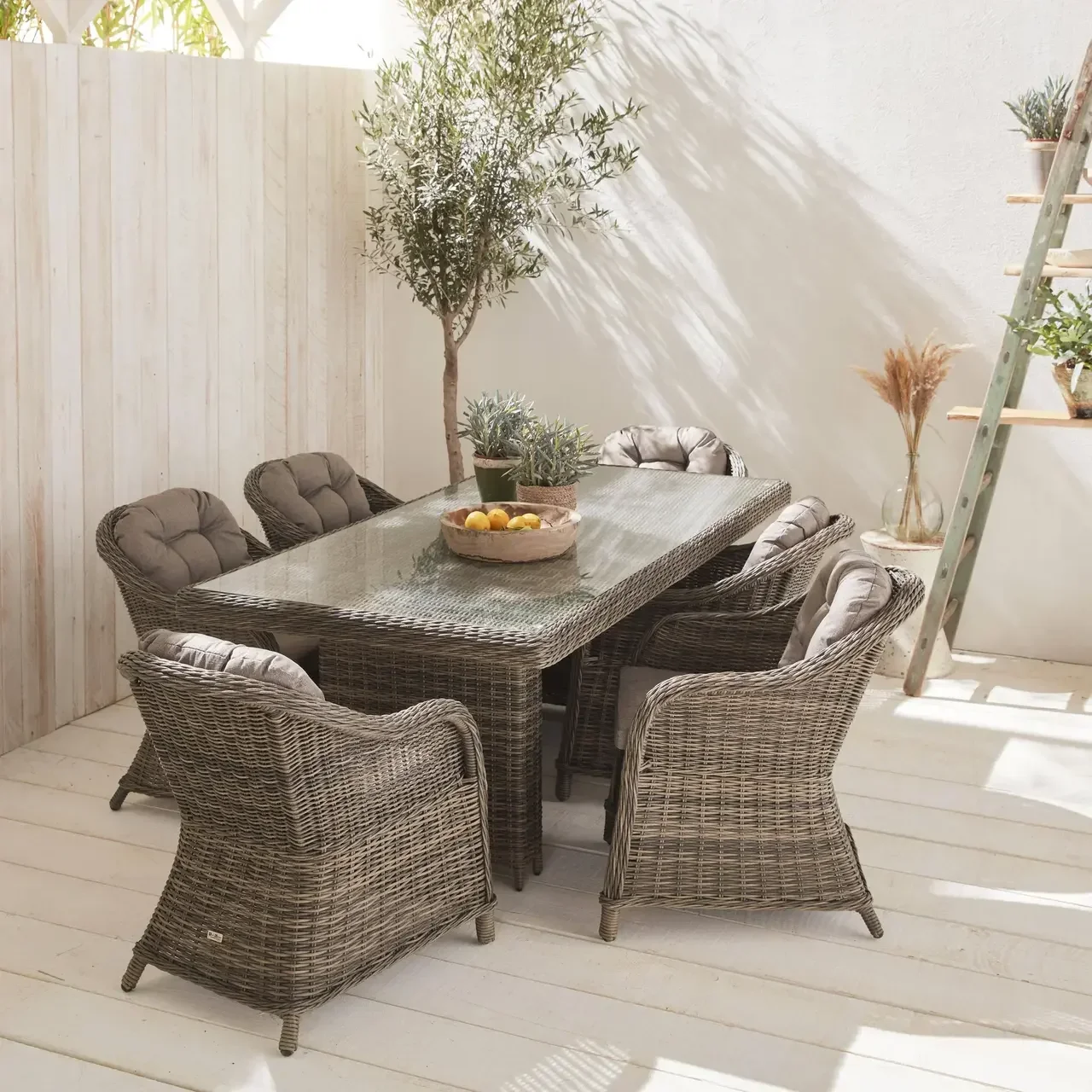 Table de jardin ronde résine 6 places Lecco gris rotin aluminium