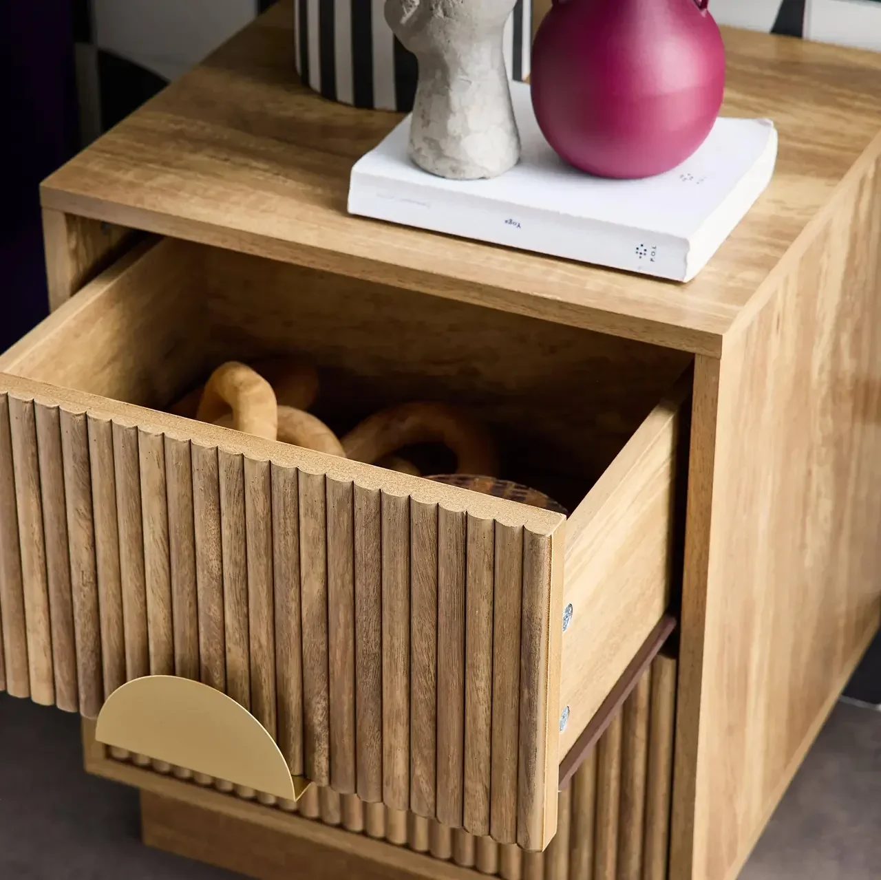 Bedside Table 2 Drawers Carved Striped Mango Wood Set of 2 Celian