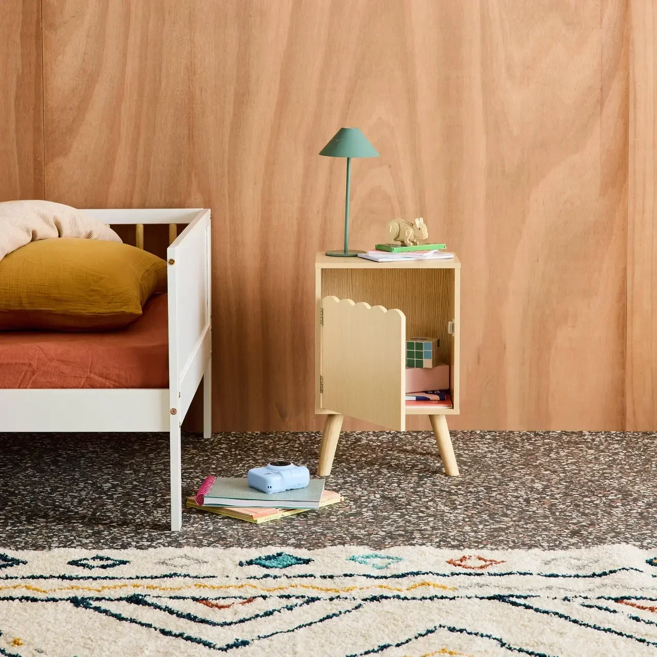Kids nightstand Azur wood pattern 1 door