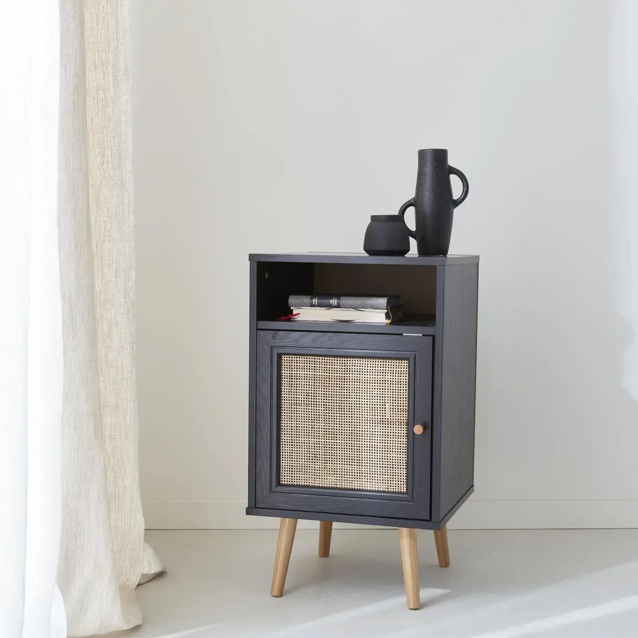 Table de nuit scandinave cannage 1 porte bois naturel chambre Bohème