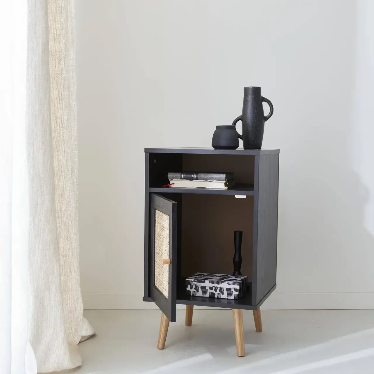 Table de nuit scandinave cannage 1 porte bois naturel chambre Bohème
