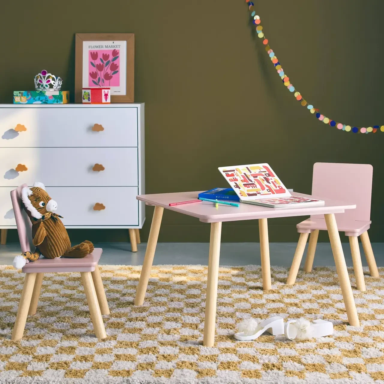 Square kids table natural pine wood 2 seats with matching chairs