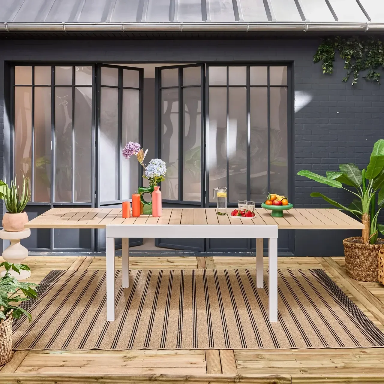 Table extensible de jardin aluminium blanc 8 personnes Elora