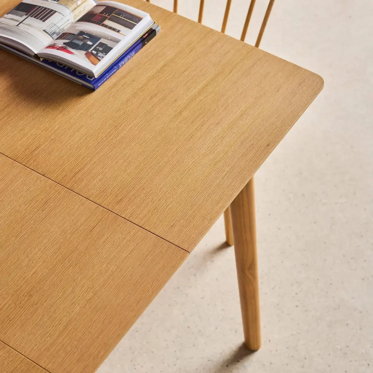 Table extensible rectangulaire hévéa massif et chêne 4-6 personnes Lina