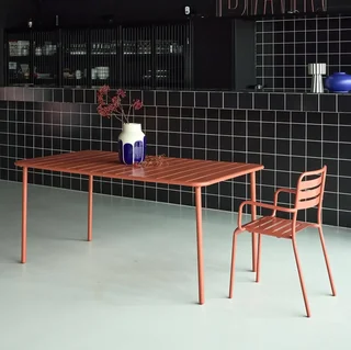 Table jardin métal 6-8 places Amélia design intemporel extérieur bistrot