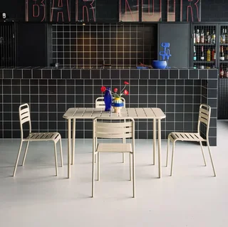 Metall Gartentisch 4 Plätze Amélia Bistro Außen Terrasse