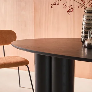 Table ovale 8 personnes bois massif hévéa chêne Leonore