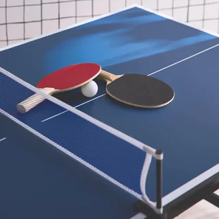 Table ping-pong compacte pliable intérieur avec raquettes et balles
