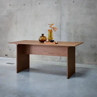 Table rectangulaire bois noyer 4-6 personnes Faro