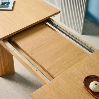 Table ovale extensible 6-8 places hévéa massif et chêne plaqué