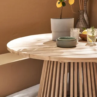Solid acacia round garden table 4 seater patio outdoor Oviedo