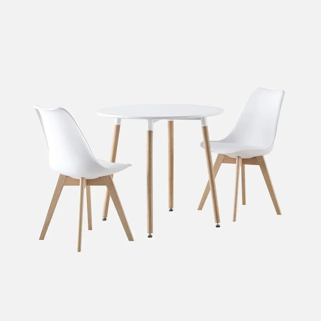 Table ronde scandinave bois blanc avec 2 chaises coussinées Hedvig