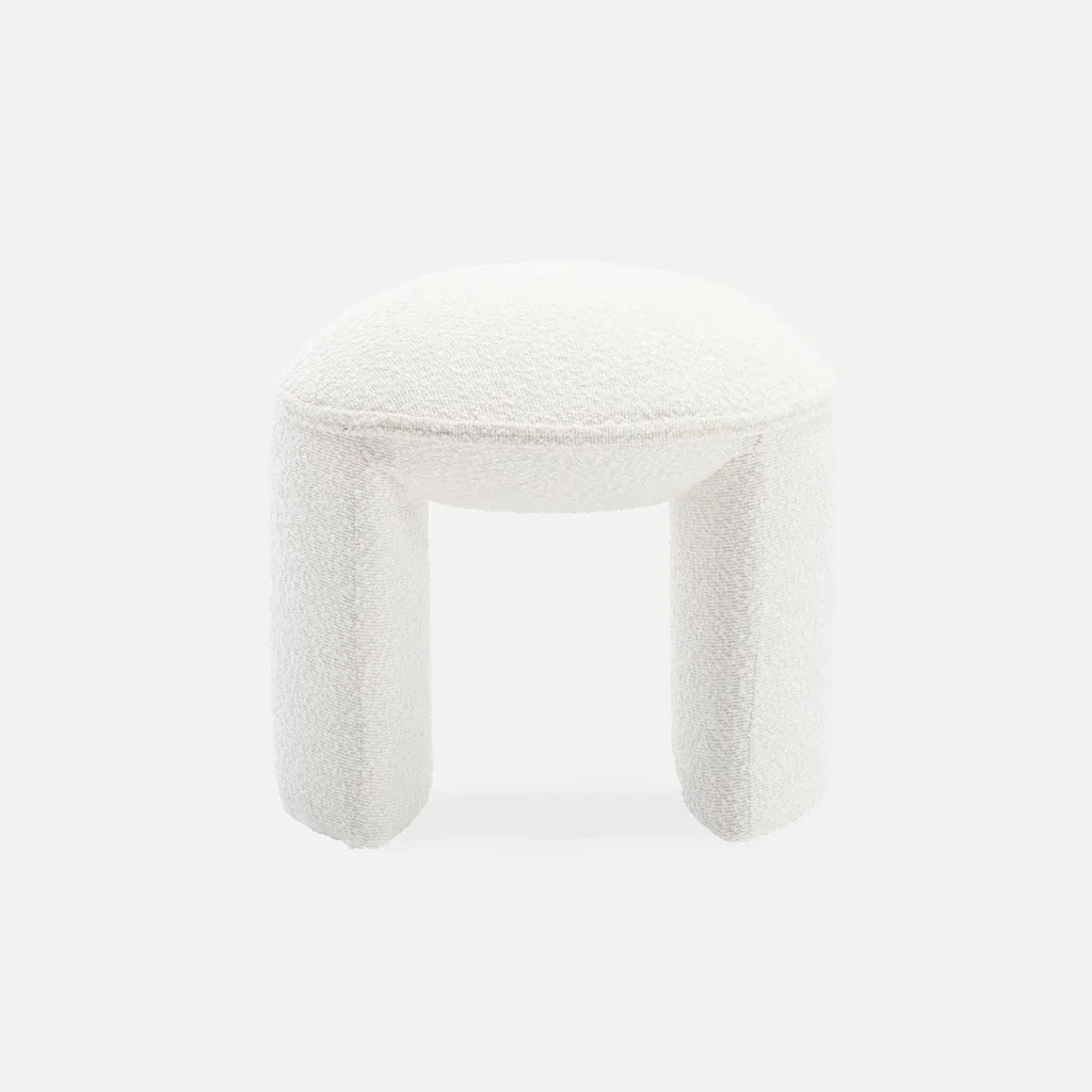 Tabouret design en laine bouclette blanc – style scandinave doux et cosy