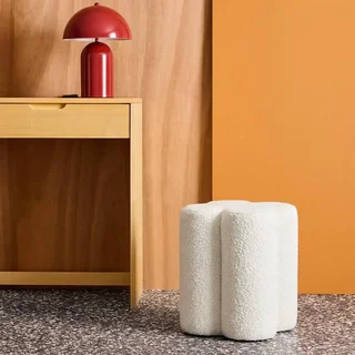 Tabouret pouf trèfle bouclette beige salon cosy