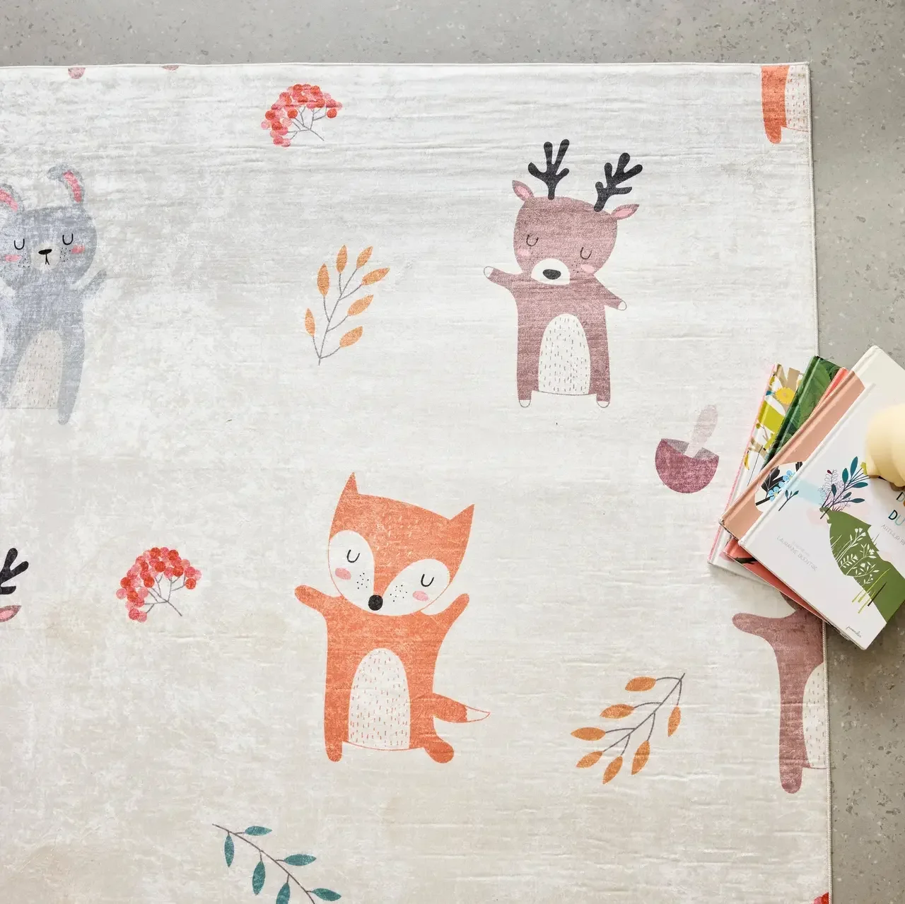 Tapis chambre enfant blanc motif animaux forêt doux