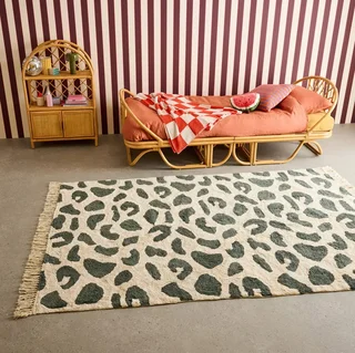 Alfombra de algodón verde esmeralda con lunares y flecos decorativos Glen