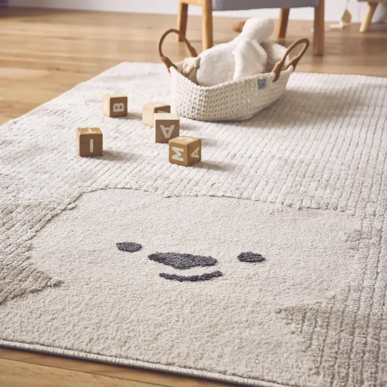 Tapis chambre bébé écru motif ourson douillet moelleux