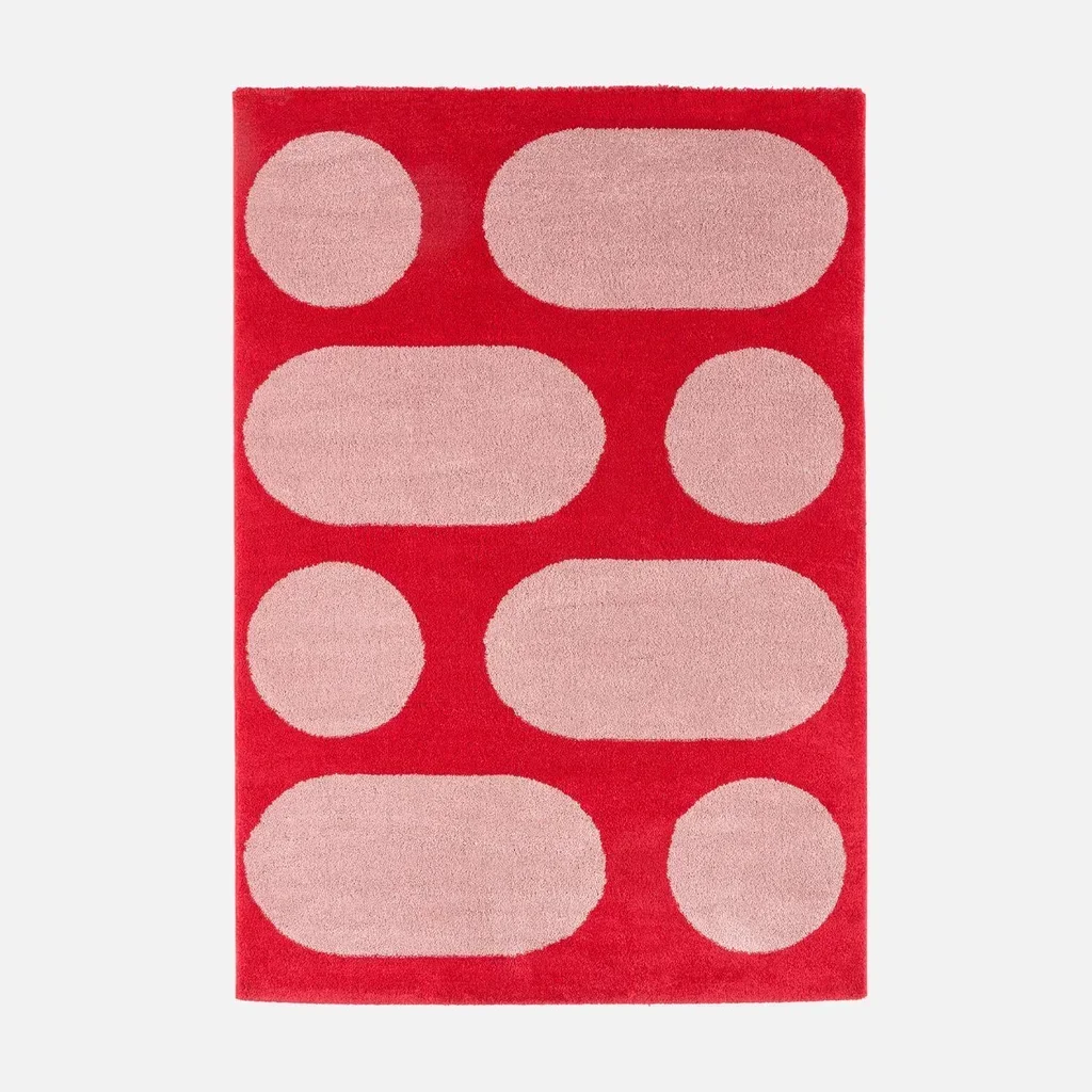 Tapis Joyce rouge poils longs design contemporain salon chambre doux élégant