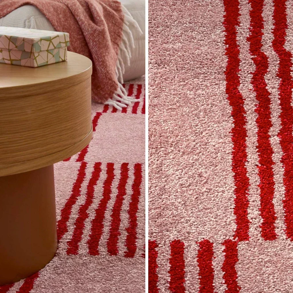 Tapis damier rouge et rose moelleux salon chambre