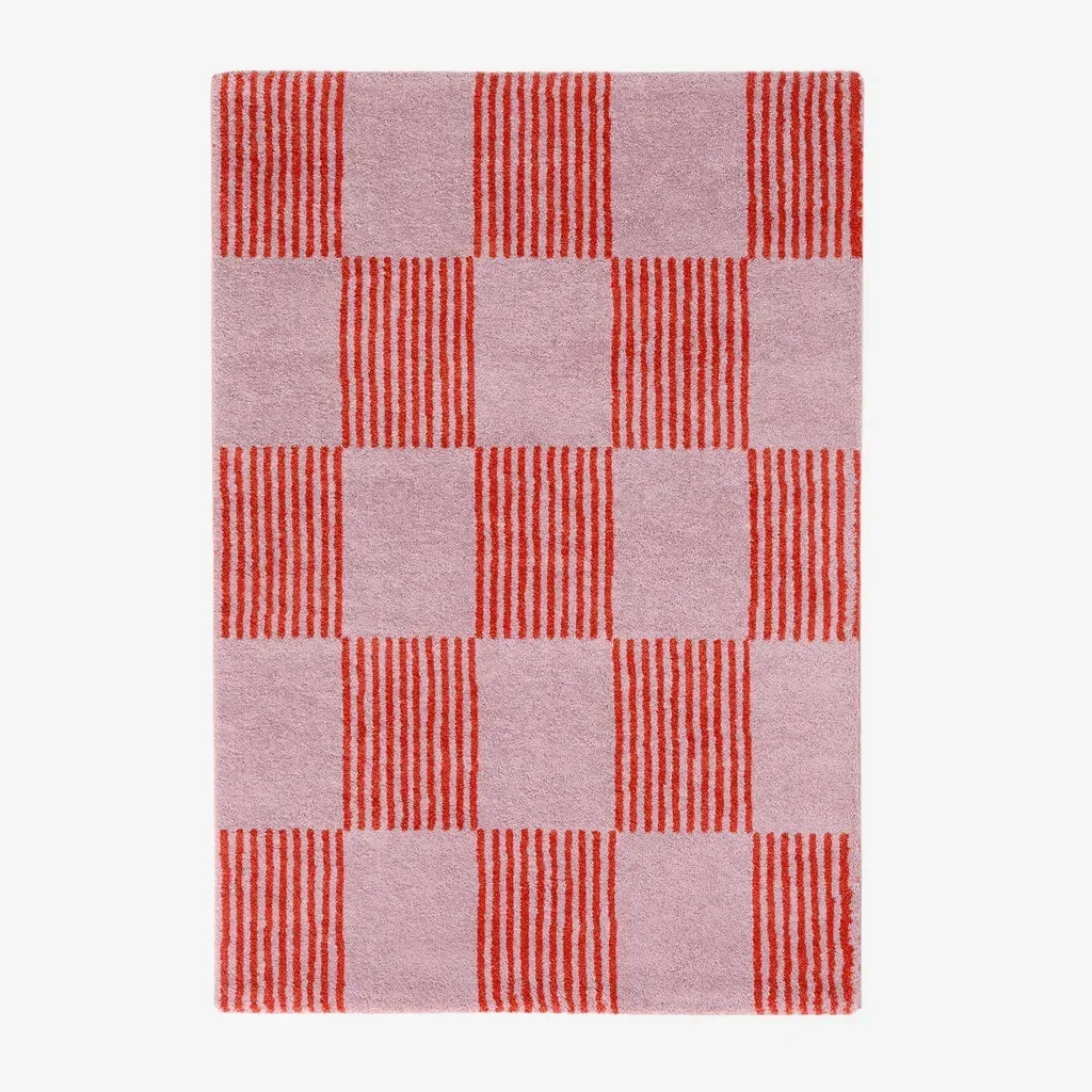 Tapis salon damier bicolore rouge et rose Fergew moelleux