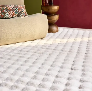 Tapis salon blanc effet fourrure bubble moelleux doux cosy