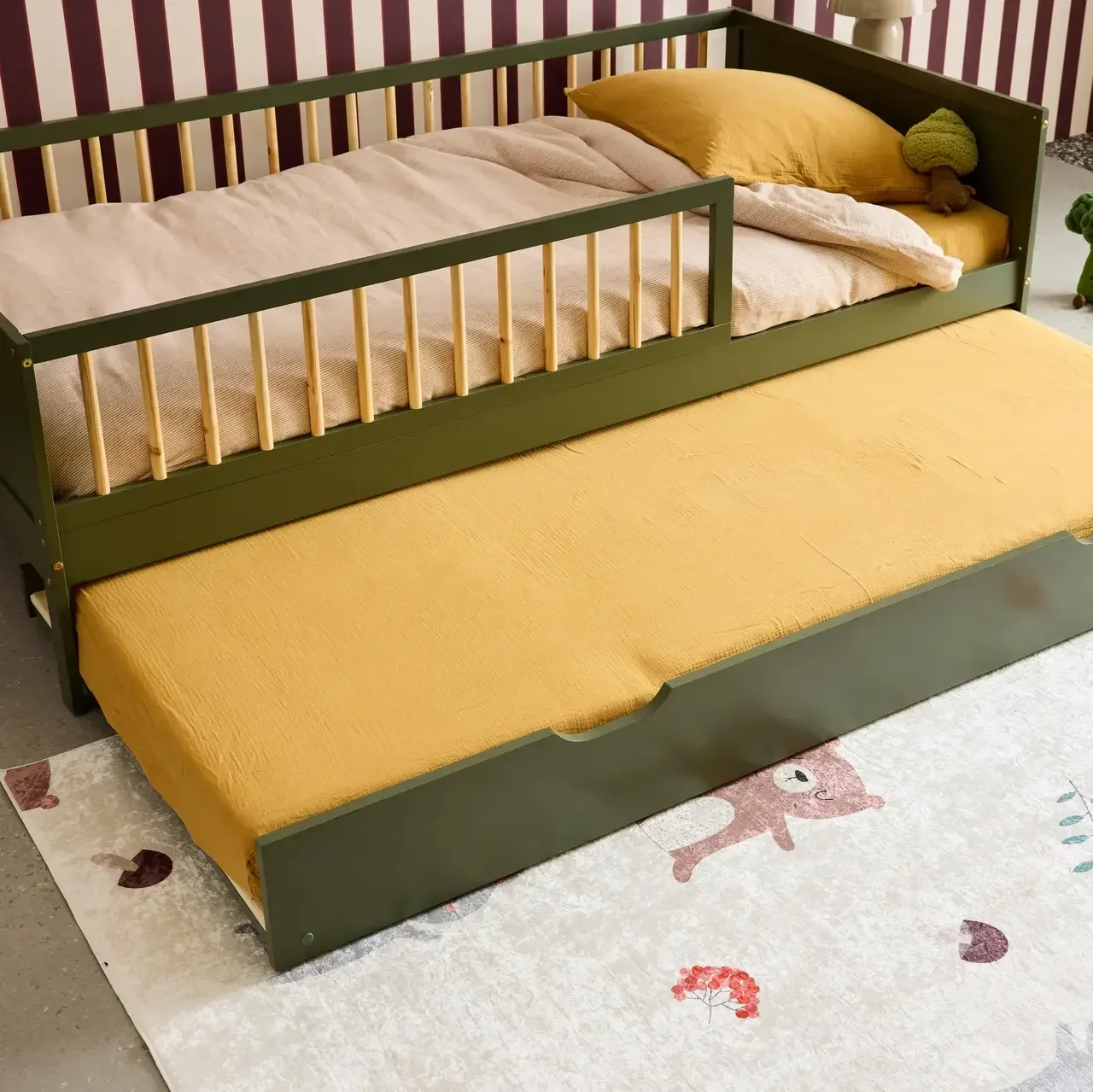 Tiroir lit enfant pin naturel avec roulettes Roya