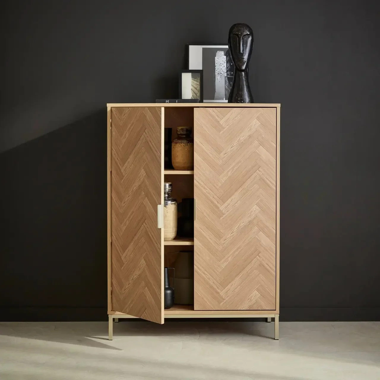 Vaisselier 2 portes bois chevrons métal champagne 80 cm Budapest