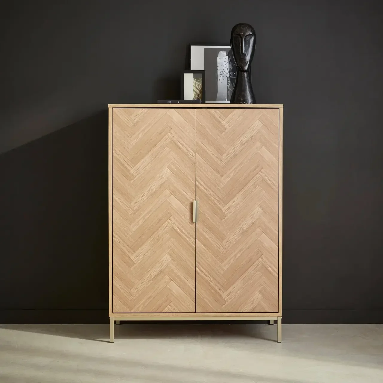 Vaisselier 2 portes bois chevrons métal champagne 80 cm Budapest